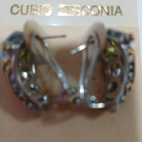 Cubic Zirconia Designer Earring Green Peridot NWT - Picture 5 of 5